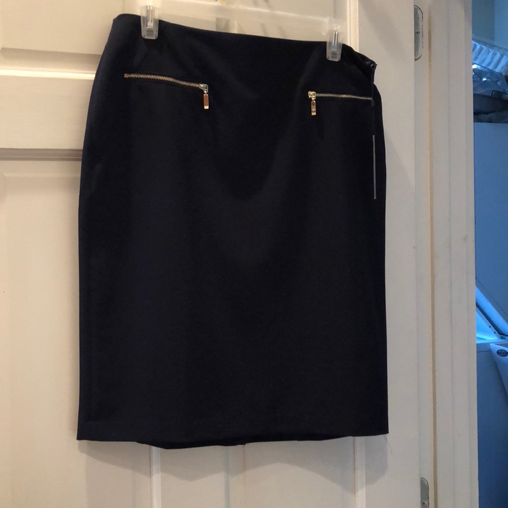 NWT Tommy Hilfiger straight skirt